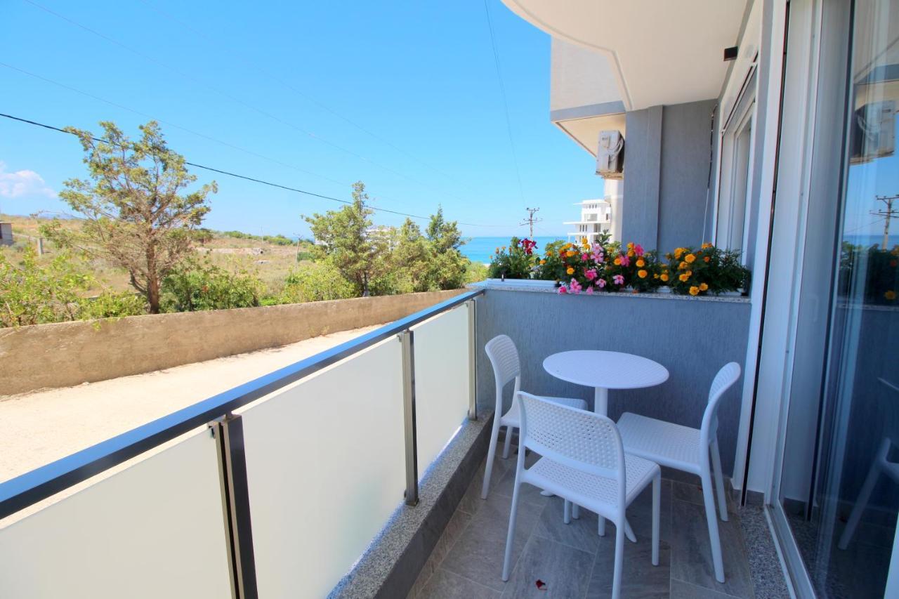 Hotel F&J Sarandë Exterior foto